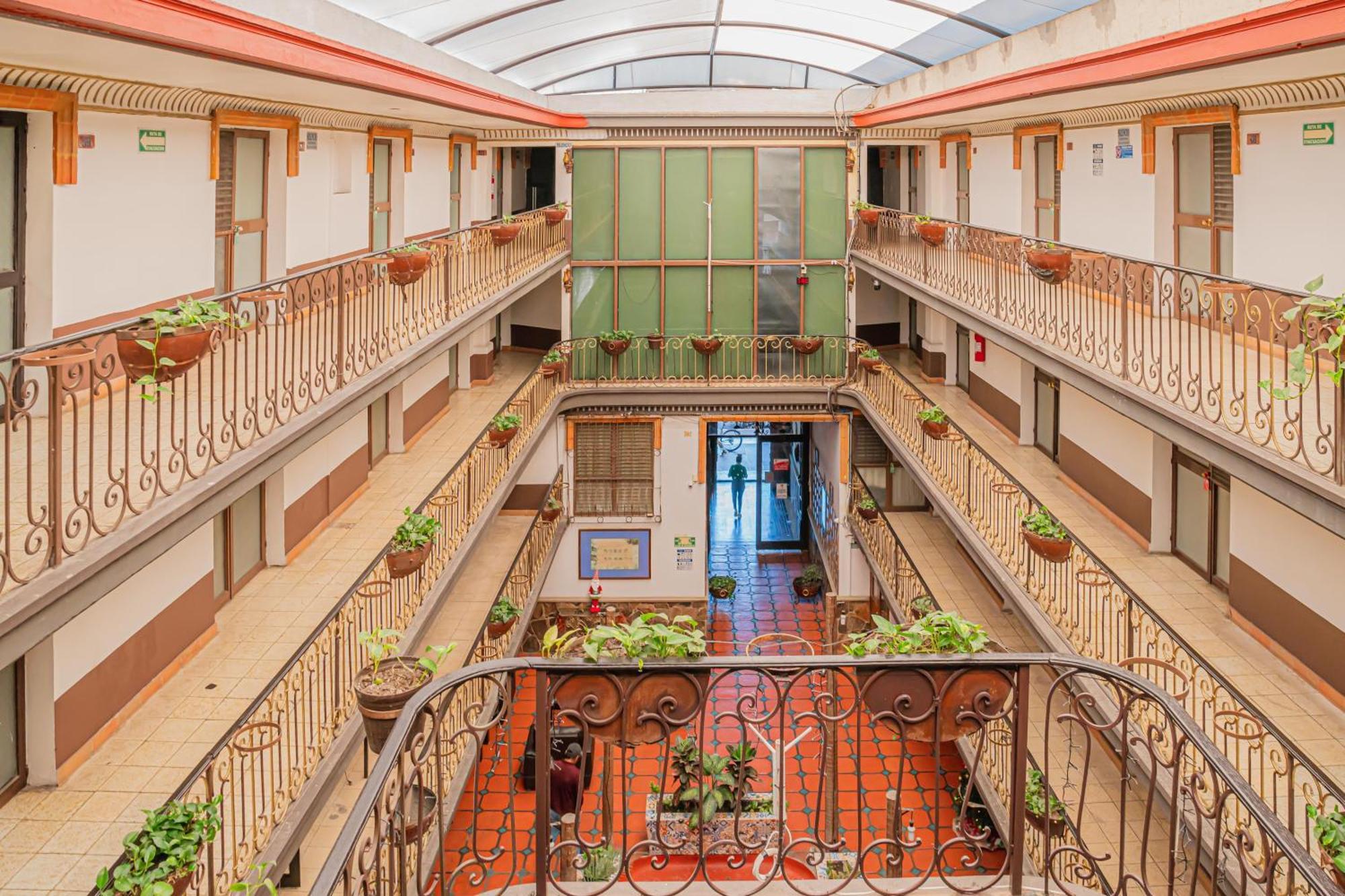 Hotel Zapotlan Ciudad Guzman Extérieur photo