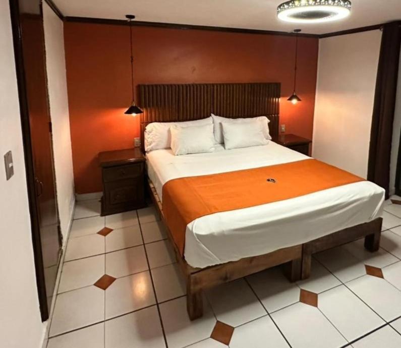 Hotel Zapotlan Ciudad Guzman Extérieur photo