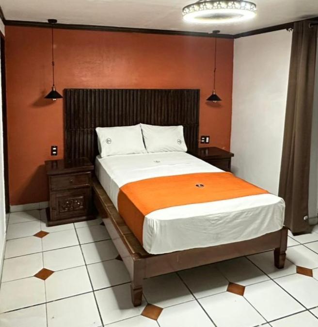 Hotel Zapotlan Ciudad Guzman Extérieur photo